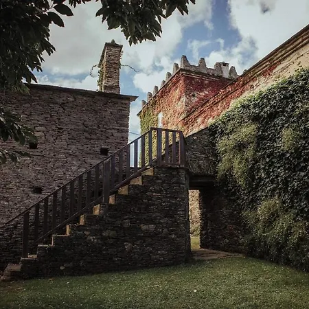 Hébergement de vacances Pazo De Cedofeita - - Casa Historica Del S Xvi Con Privada