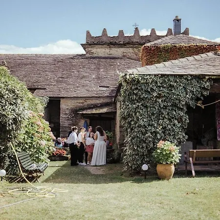 Hébergement de vacances Pazo De Cedofeita - - Casa Historica Del S Xvi Con Privada Ribadeo